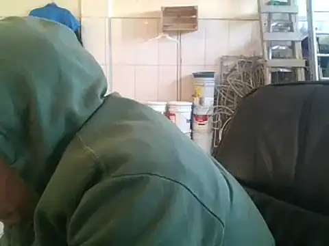 Snapshot of Oskr2024XXX chatting on January 17, 6:44 pm Oskr2024XXX online show from January 17, 6:44 pm