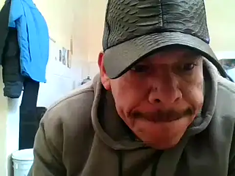 Snapshot of Oskr2024XXX chatting on February 26, 8:00 pm Oskr2024XXX online show from February 26, 8:00 pm