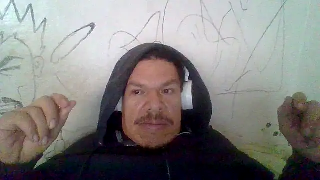 Snapshot of Oskr2024XXX chatting on November 19, 7:36 pm Oskr2024XXX online show from November 19, 7:36 pm