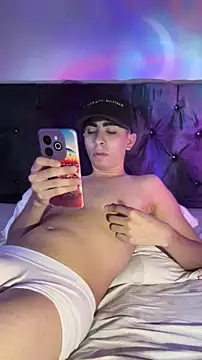 michaell twinkk online show from April 27, 9:13 pm