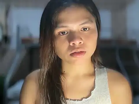 transaliyah online show from April 22, 6:49 am