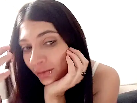 Snapshot of Sassygyrl chatting on April 25, 1:41 pm Sassygyrl online show from April 25, 1:41 pm