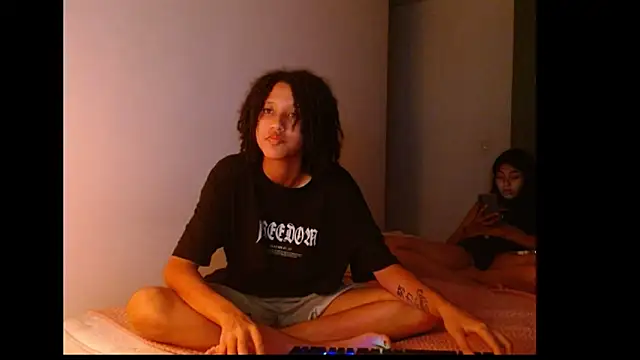 Stefy sophie03 online show from June 16, 4:15 am