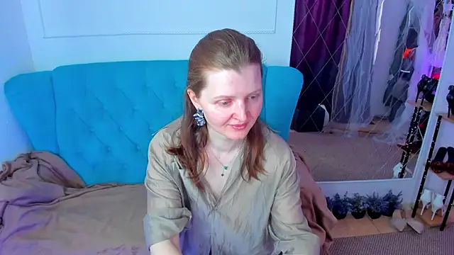 Snapshot of Liza__Evans chatting on April 27, 2:09 am Liza Evans online show from April 27, 2:09 am