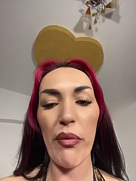 MeganFoxiyyy online show from April 23, 4:14 am
