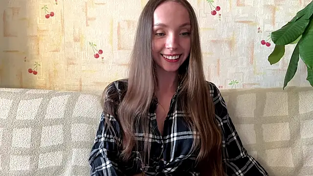 AdriannaBill online show from May 2, 4:56 pm