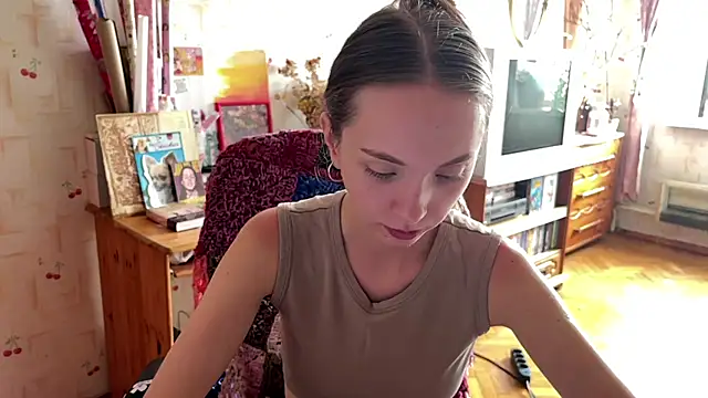 Snapshot of AdriannaBill chatting on July 2, 3:18 pm AdriannaBill online show from July 2, 3:18 pm