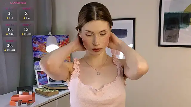 Umia Bordered online show from July 15, 10:26 pm