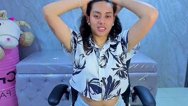 Snapshot of grecia_soler_a chatting on June 24, 12:48 pm grecia soler a online show from June 24, 12:48 pm
