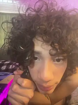 Snapshot of tokiorose_ chatting on April 14, 6:36 pm tokiorose online show from April 14, 6:36 pm