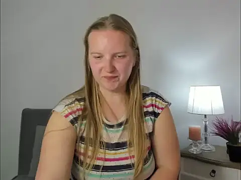 RoseTeacherX online show from April 24, 5:37 pm