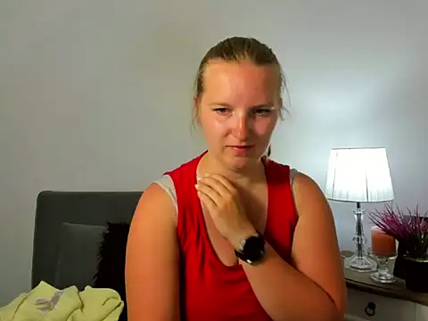 RoseTeacherX online show from May 5, 5:10 pm