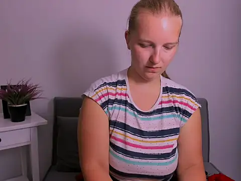 RoseTeacherX online show from July 22, 5:16 pm