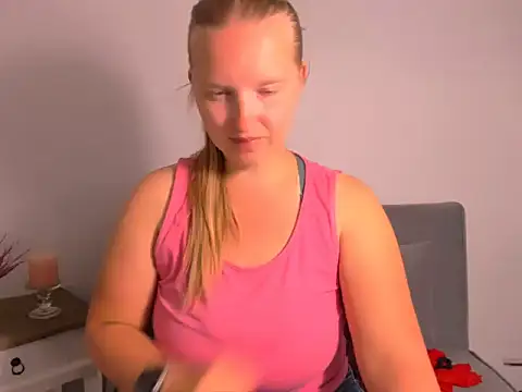 RoseTeacherX online show from July 28, 6:20 pm
