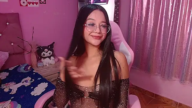 Alannaa moore7 online show from April 30, 7:14 am