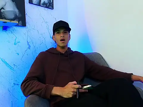 Gabriiel maddox online show from April 16, 2:40 pm