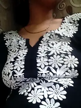 Lusi G online show from May 1, 11:37 am