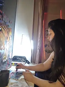 Snapshot of _Mikky_lil_ chatting on June 3, 6:13 pm Mikky lil online show from June 3, 6:13 pm