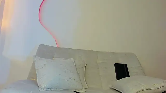 Aohomlester  online show from May 8, 1:16 pm
