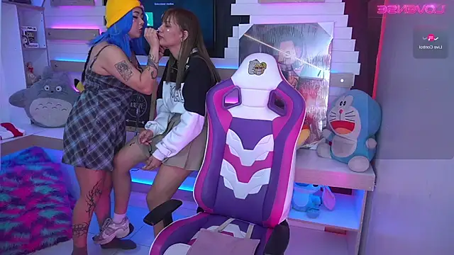 MakiGG  online show from April 22, 11:39 pm