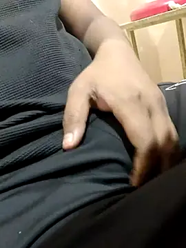 hot boy995 online show from April 19, 3:55 pm