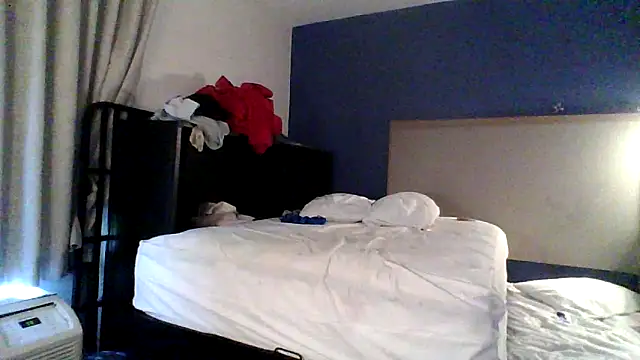 Dicksee Left online show from April 20, 10:00 pm