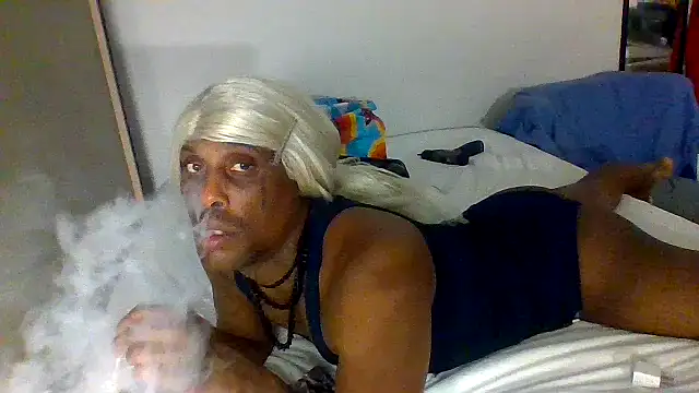 Snapshot of Dicksee_Left chatting on June 24, 7:29 am Dicksee Left online show from June 24, 7:29 am