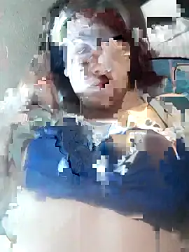 Snapshot of SOLyLunita2232nuevo chatting on May 5, 11:57 pm SOLyLunita2232nuevo online show from May 5, 11:57 pm