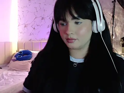 Siennaprivate online show from May 3, 2:17 am
