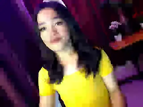 Snapshot of ruffa_madisson chatting on April 28, 2:27 am ruffa madisson online show from April 28, 2:27 am