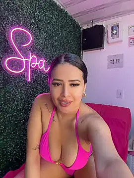 Snapshot of Sara_fun chatting on June 17, 2:07 pm Sara fun online show from June 17, 2:07 pm
