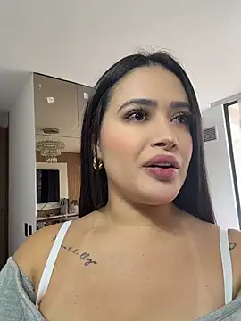 Snapshot of Sara_fun chatting on July 14, 4:02 pm Sara fun online show from July 14, 4:02 pm