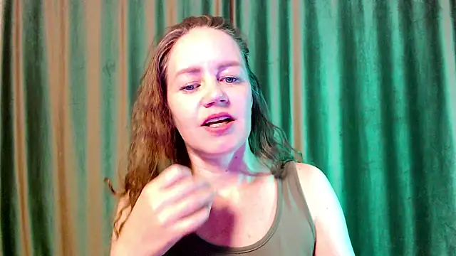 Fern Lust online show from April 30, 2:45 pm