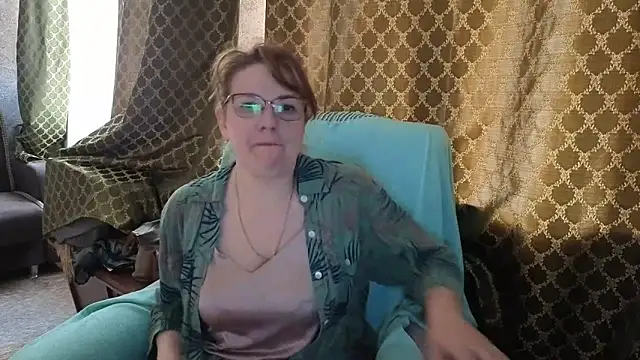 Snapshot of Miss_SandraX chatting on May 19, 4:13 pm Miss SandraX online show from May 19, 4:13 pm