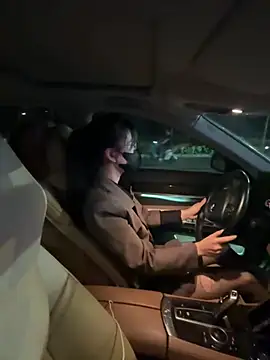 Luna-sexyy online show from April 23, 1:57 pm