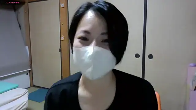 Snapshot of rin2432 chatting on May 13, 2:36 pm rin2432 online show from May 13, 2:36 pm