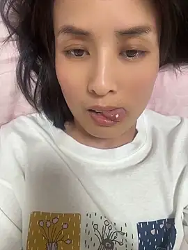 Faye-baby online show from June 17, 3:57 pm