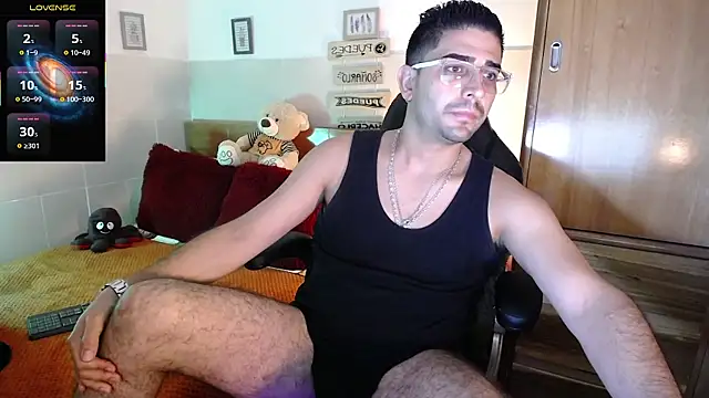 Snapshot of andders_ chatting on July 9, 9:52 pm andders online show from July 9, 9:52 pm