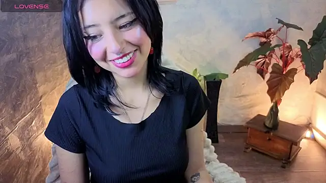 lsa dolly nyx online show from May 2, 5:40 pm