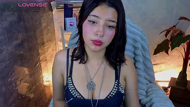 lsa dolly nyx online show from June 6, 4:39 am