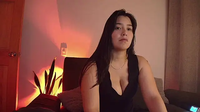 Snapshot of Alyssa_and_DAngelo chatting on June 17, 2:58 am Alyssa and DAngelo online show from June 17, 2:58 am