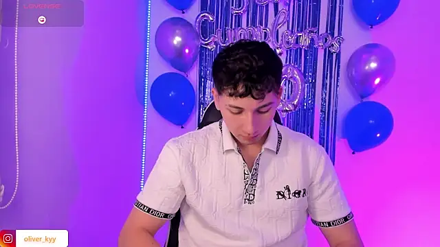 OLIVER K online show from June 11, 12:32 am