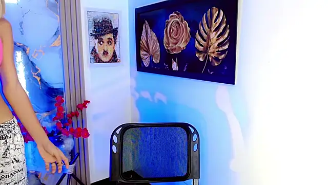 gaby dream  online show from July 1, 3:52 am