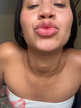 Sexysoeh online show from May 24, 9:09 pm