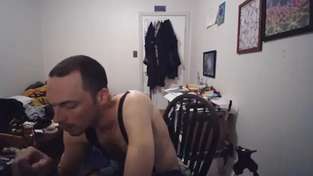 JohnnyMoves online show from June 21, 1:52 am