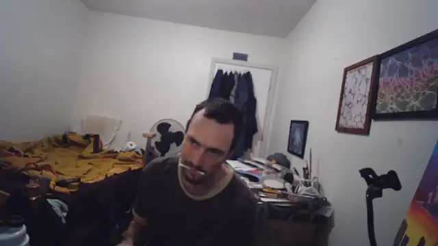 JohnnyMoves online show from July 27, 1:56 am