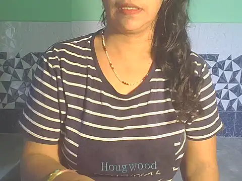 Snapshot of Hotty_Bhabhi1 chatting on June 2, 8:27 am Hotty Bhabhi1 online show from June 2, 8:27 am