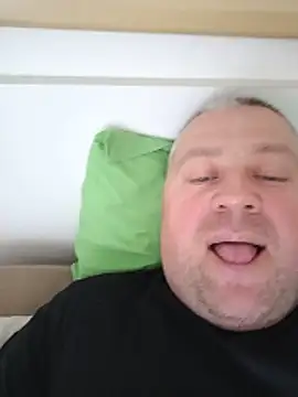 Anatolii 77 online show from June 15, 2:08 pm