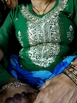 Bicorn Collect69 online show from April 24, 9:01 am