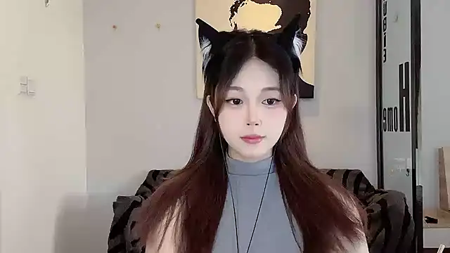 KiKi-011 online show from June 18, 6:02 am